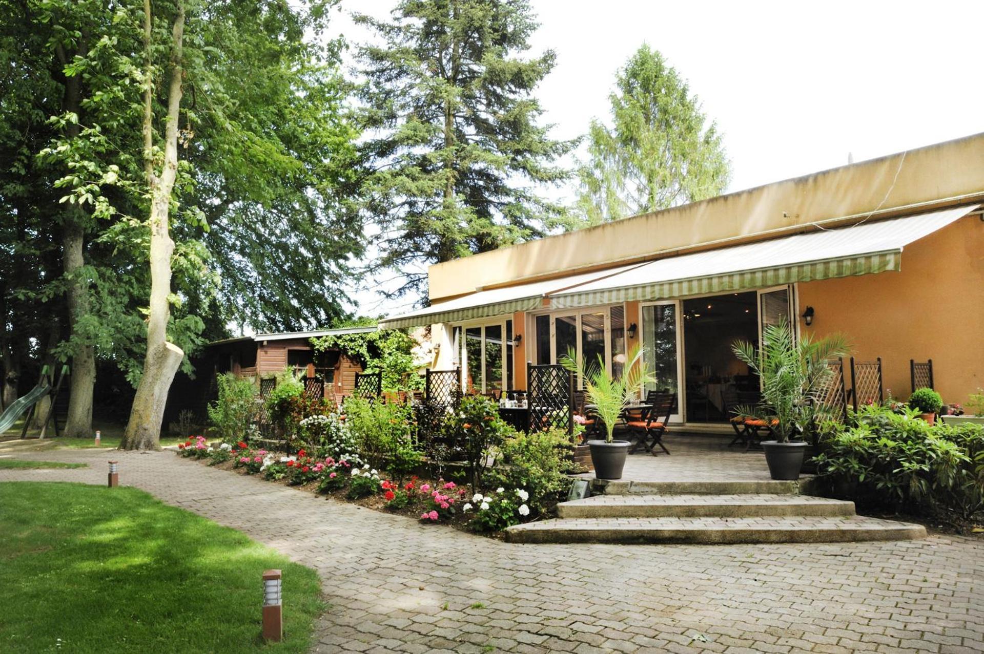 Logis Le Quai Fleuri Hotel Les Villages Voveens Екстериор снимка