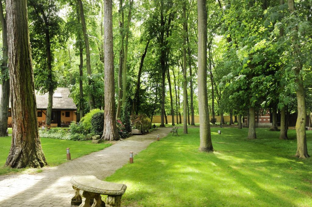 Logis Le Quai Fleuri Hotel Les Villages Voveens Стая снимка