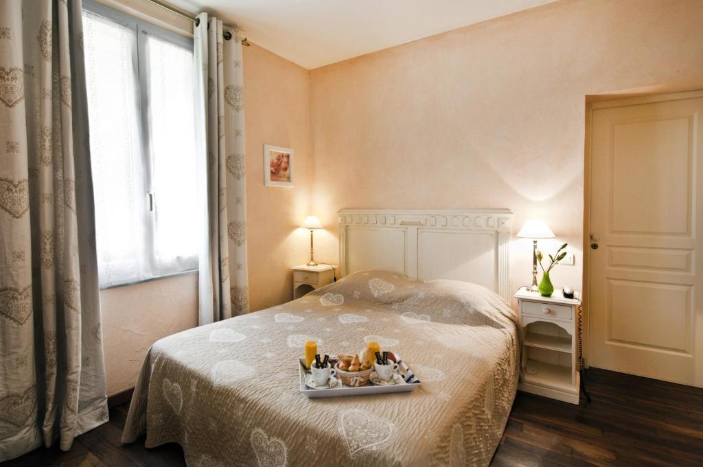 Logis Le Quai Fleuri Hotel Les Villages Voveens Стая снимка