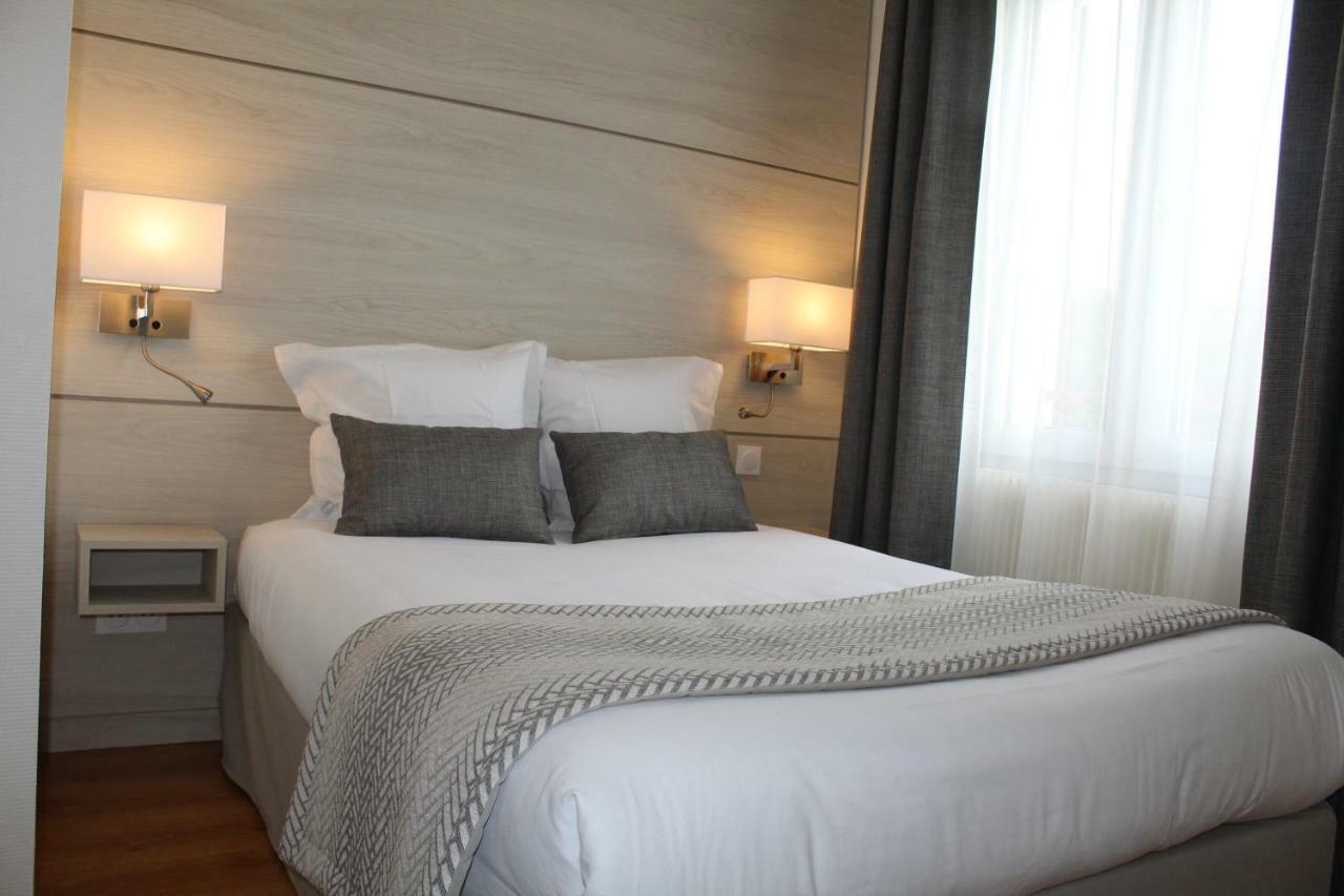 Logis Le Quai Fleuri Hotel Les Villages Voveens Екстериор снимка