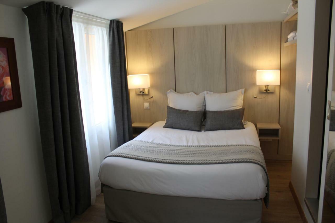 Logis Le Quai Fleuri Hotel Les Villages Voveens Екстериор снимка