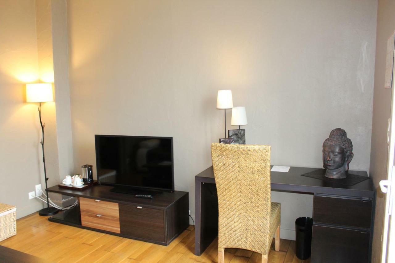 Logis Le Quai Fleuri Hotel Les Villages Voveens Екстериор снимка