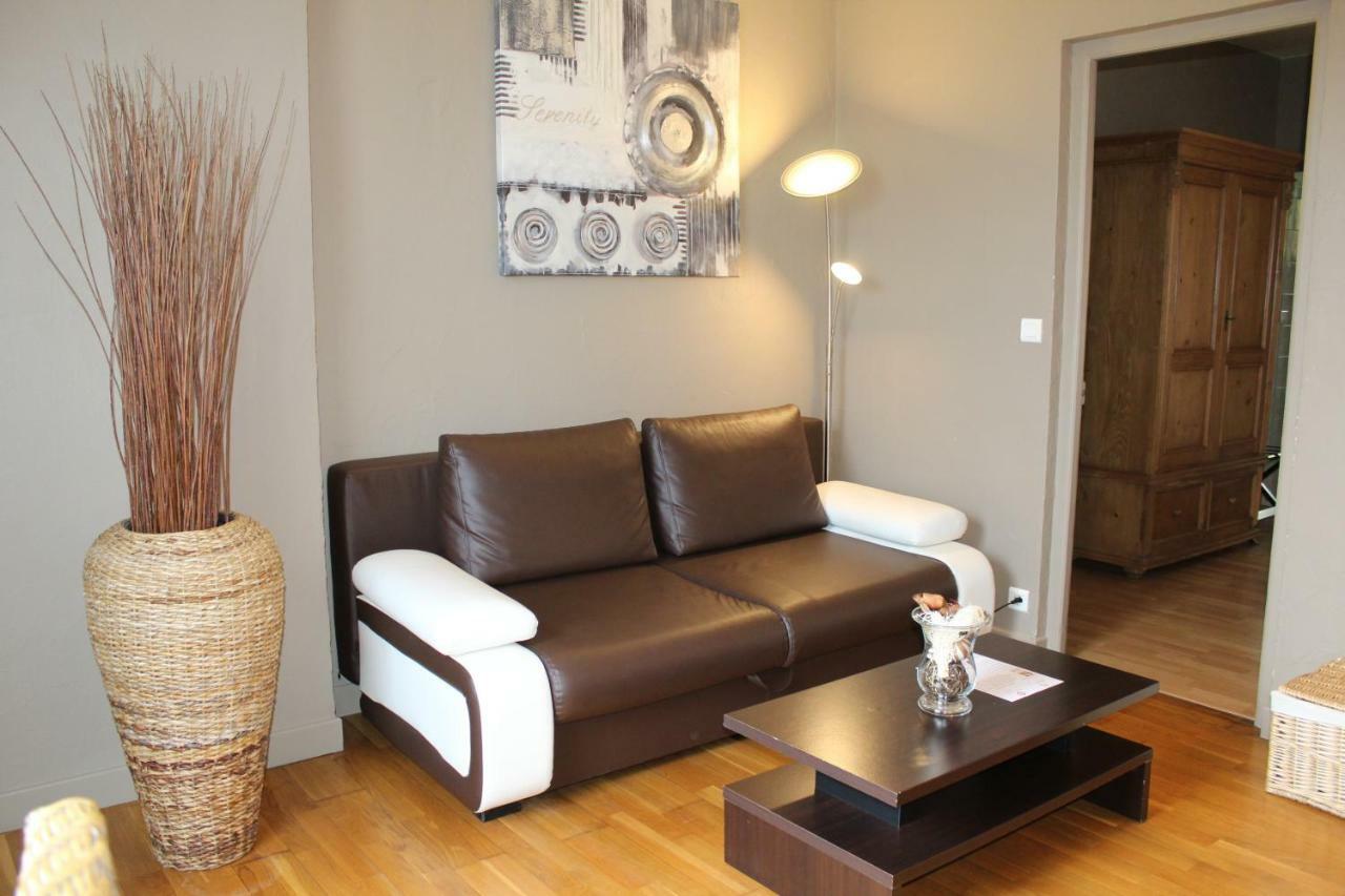 Logis Le Quai Fleuri Hotel Les Villages Voveens Екстериор снимка